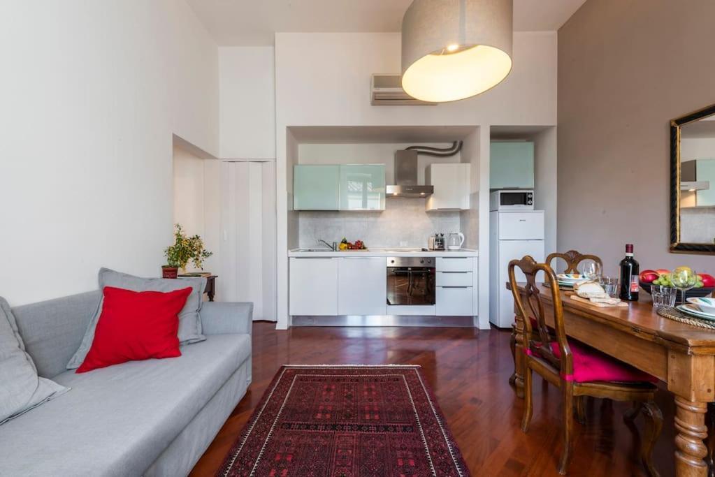 Renovated 19Th Century Apartment Firenze Esterno foto