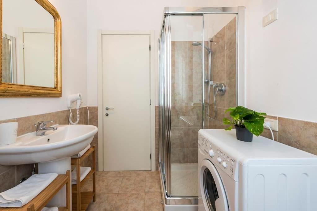Renovated 19Th Century Apartment Firenze Esterno foto